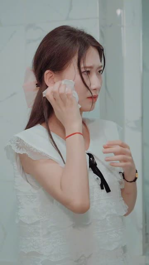 重生归来丑妻杀回顶流（100集）短剧种草