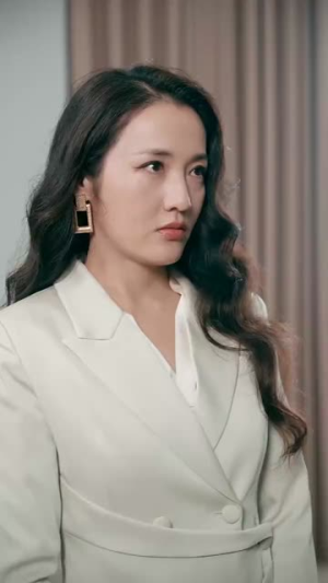 炮灰女配（54集）好看到爆