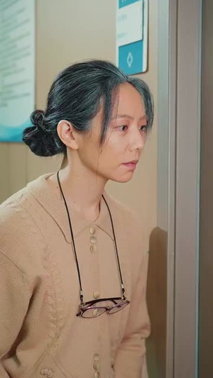 教会徒弟饿死师傅（64集）热播短剧