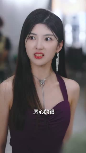 休夫后肥婆在娱乐圈杀疯了(62集) 休夫后肥婆在娱乐圈杀疯了(62集)朋友圈刷屏的短剧