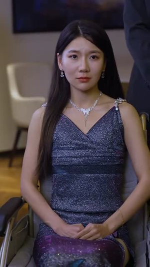 不用重生我也能拿回属于我的一切（73集）黑化女主