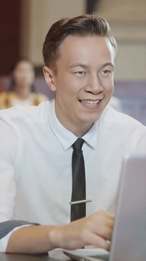 乡村老妈竟是大国名师（41集）哭戏担当
